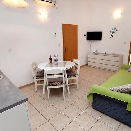 Apartments M&I Trogir Bagian luar foto