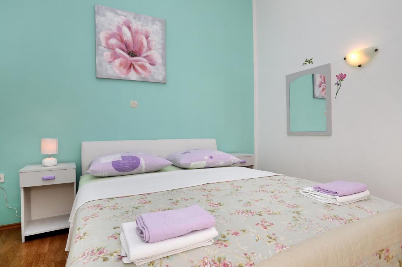 Apartments M&I Trogir Bagian luar foto