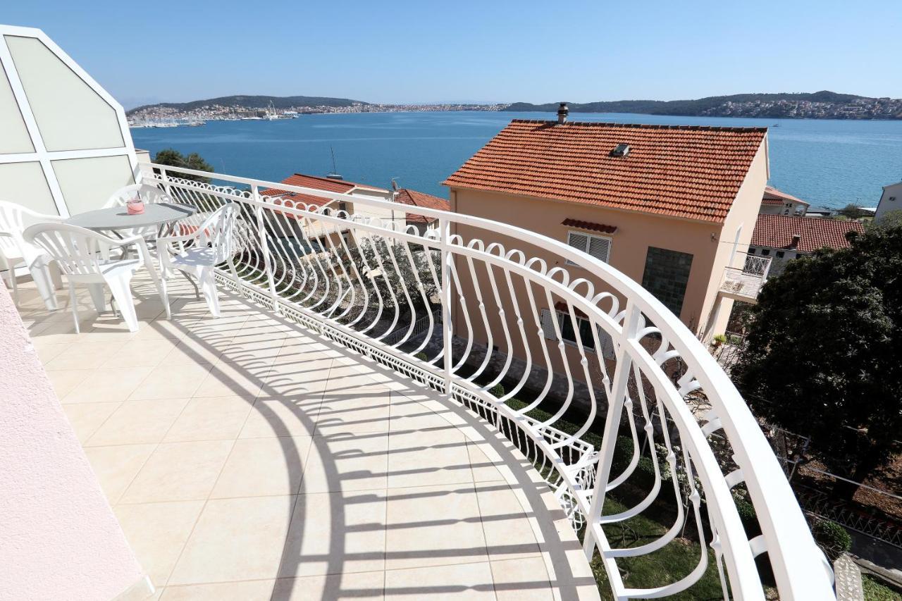 Apartments M&I Trogir Bagian luar foto