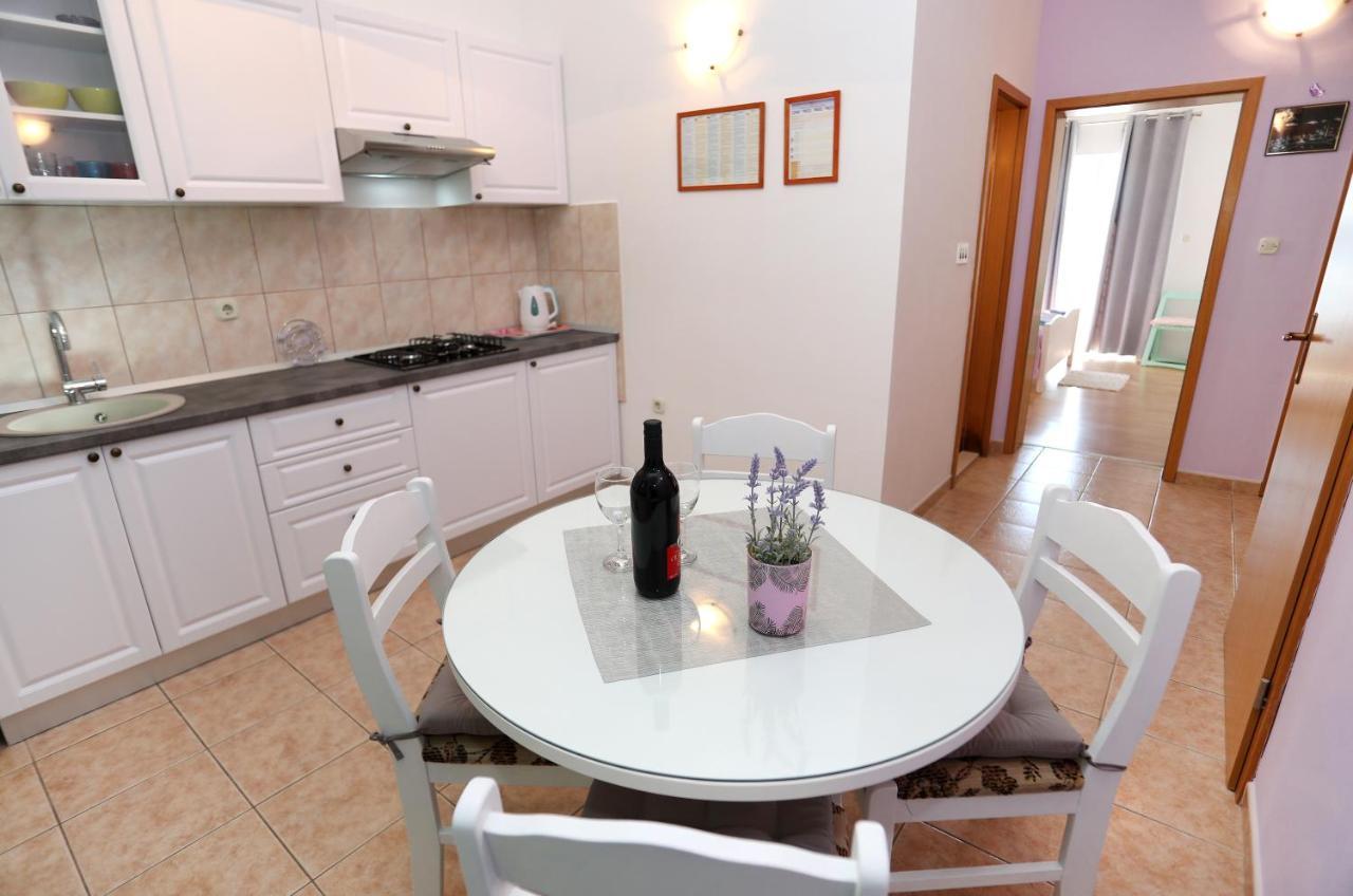 Apartments M&I Trogir Bagian luar foto